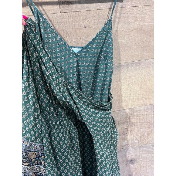 VERONICA BEARD DESTINY PRINTED SMOCKED WAIST V-NECK MINI DRESS IN GREEN SIZE 14 - Picture 10 of 11